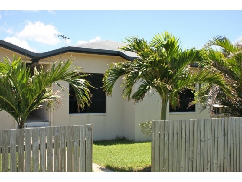 1/26 Nerita Avenue, Emu Park QLD 4710