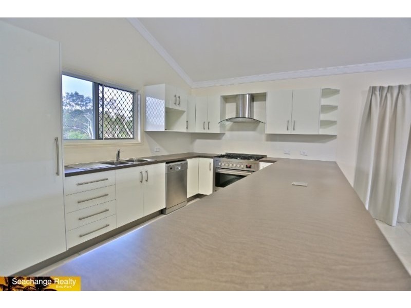 46 Kennedy Street, Emu Park QLD 4710