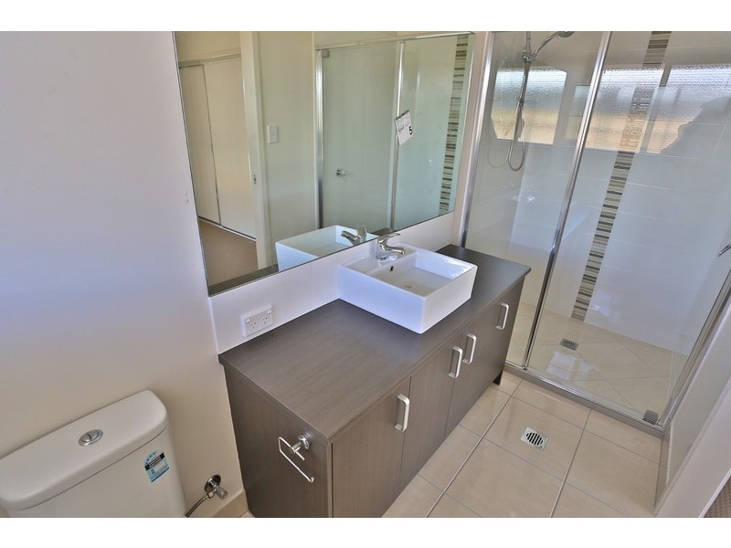 17 Beachside Circuit, Mulambin QLD 4703