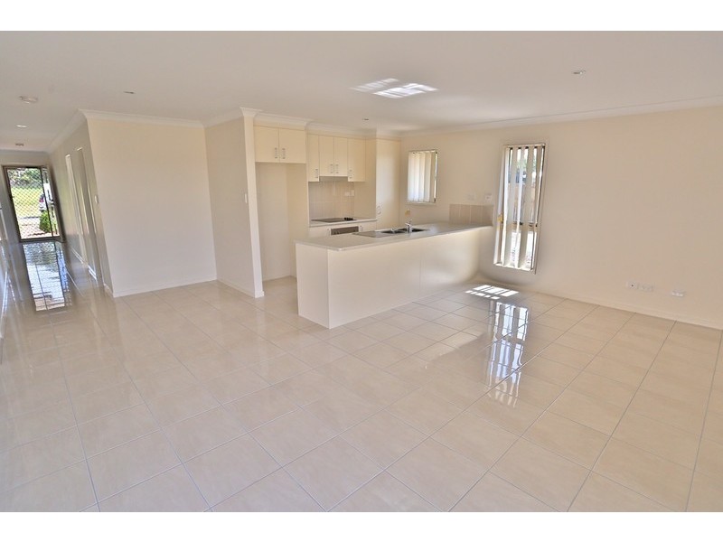 17 Beachside Circuit, Mulambin QLD 4703