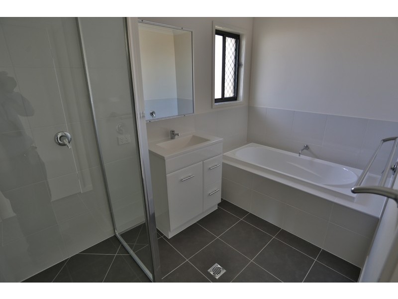 23 Falcon Crest, Zilzie QLD 4710