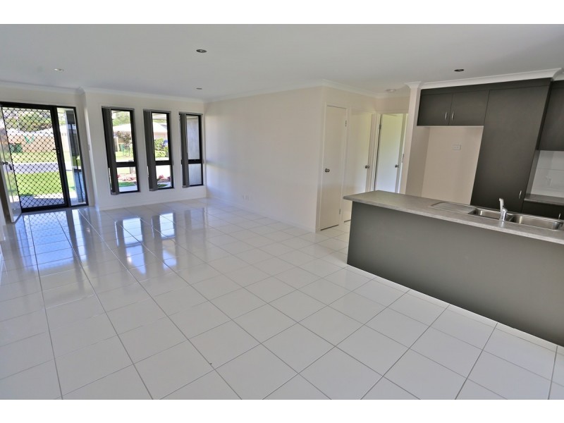 34 Outrigger Drive, Mulambin QLD 4703