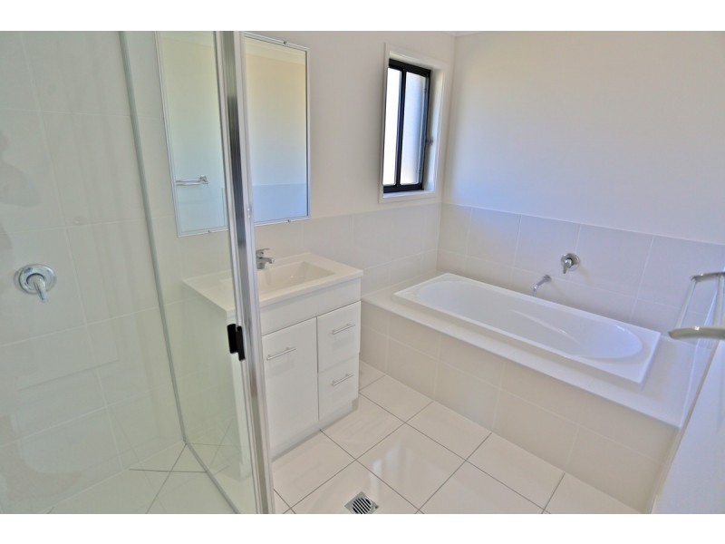 34 Outrigger Drive, Mulambin QLD 4703