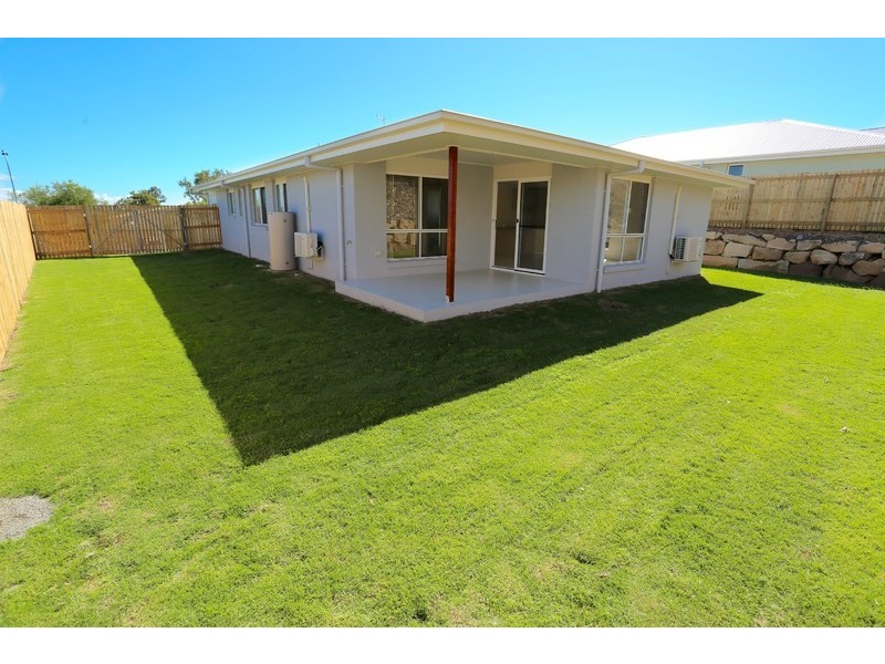 73 Cocoanut Point Drive, Zilzie QLD 4710
