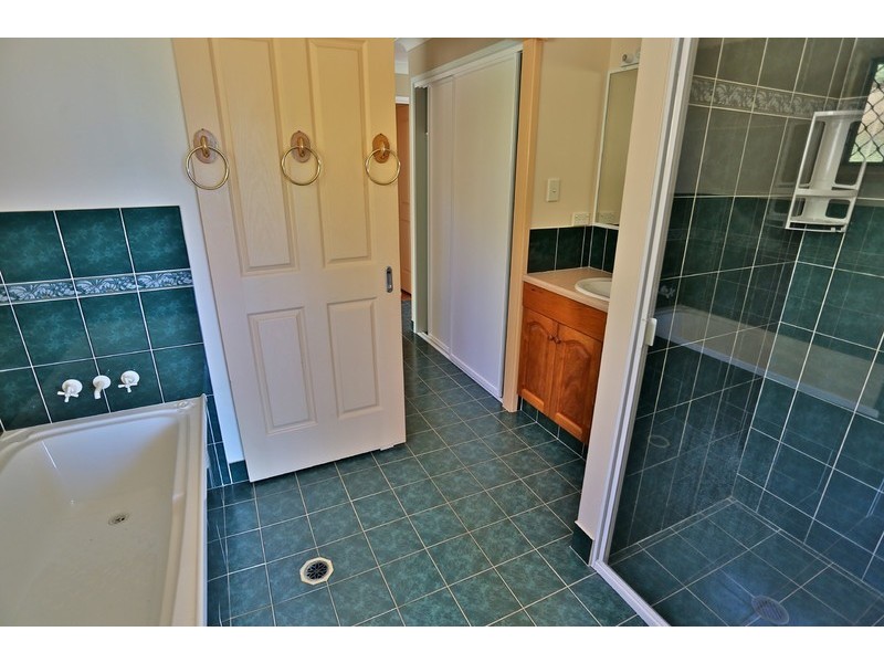 17 Redman Street, Emu Park QLD 4710