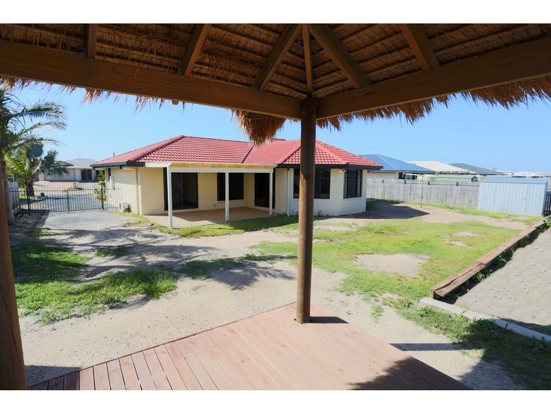 62 Amalfi Drive, Zilzie QLD 4710