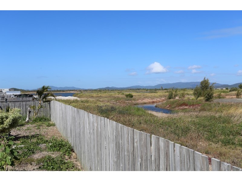 62 Amalfi Drive, Zilzie QLD 4710