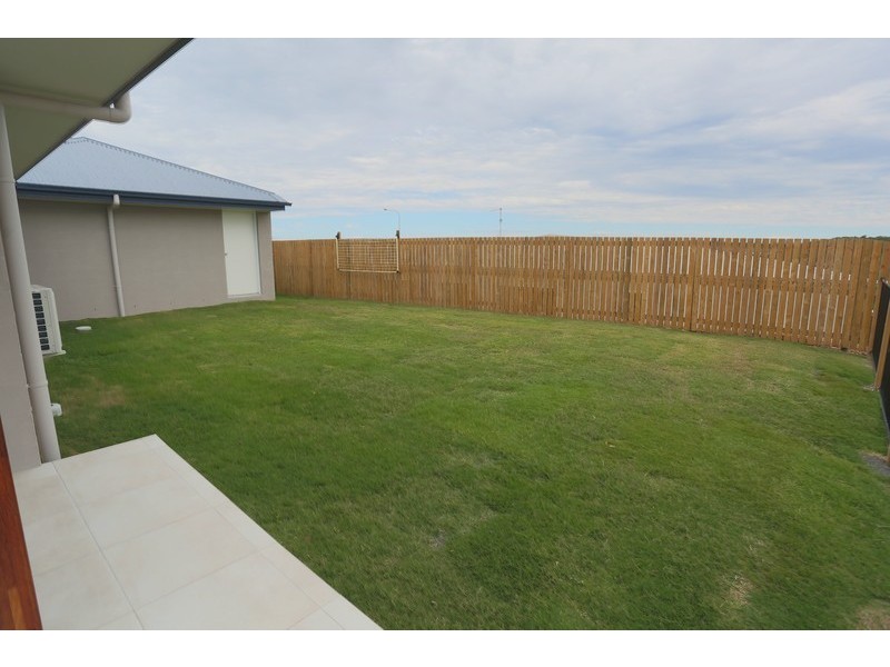 13 Ocean View Drive, Zilzie QLD 4710