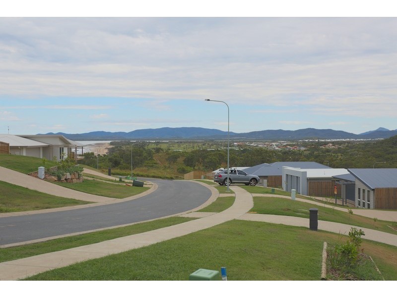 13 Ocean View Drive, Zilzie QLD 4710