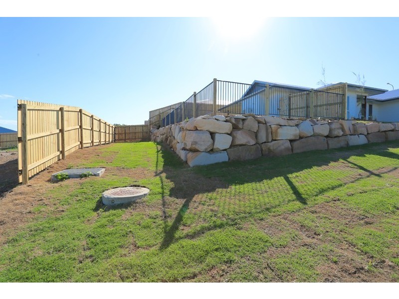 1 Seaspray Drive, Zilzie QLD 4710
