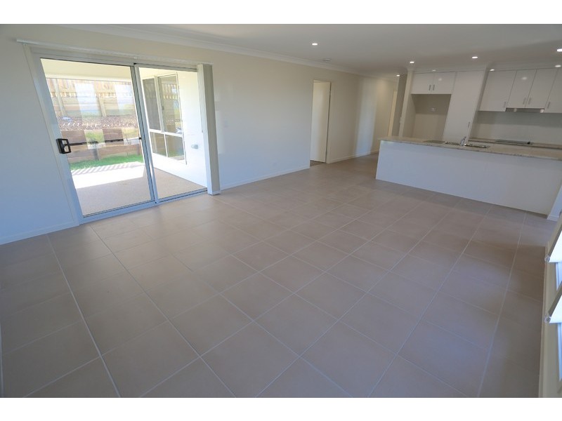 1 Seaspray Drive, Zilzie QLD 4710