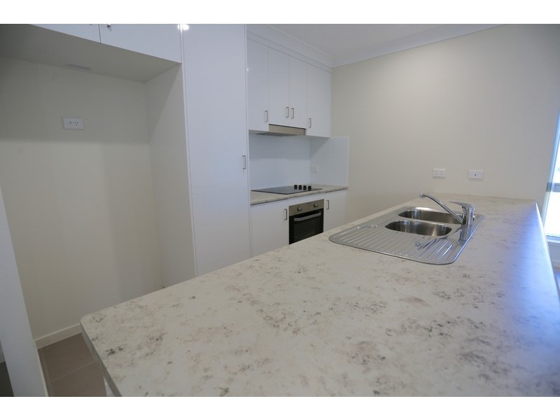 1 Seaspray Drive, Zilzie QLD 4710