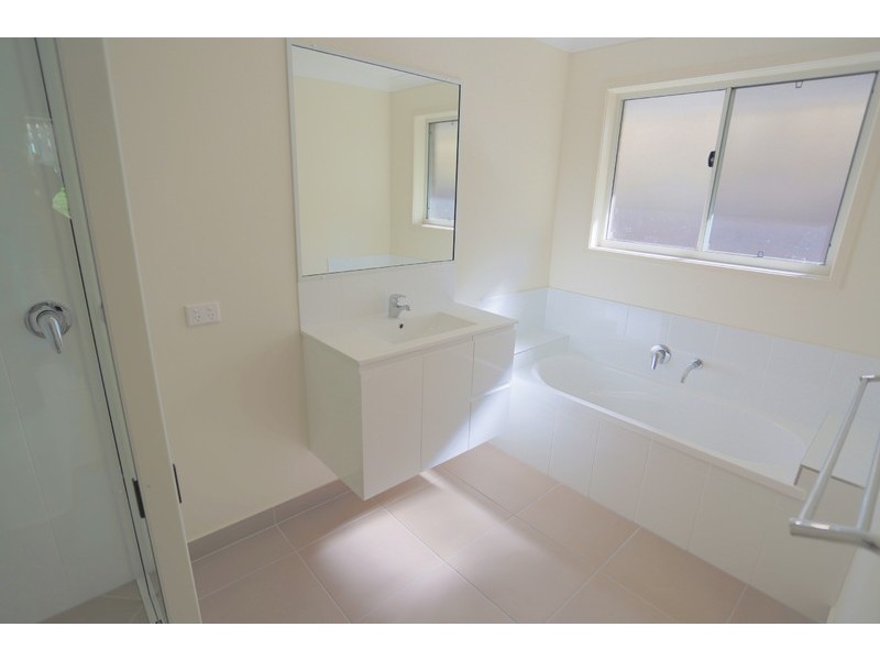 1 Seaspray Drive, Zilzie QLD 4710