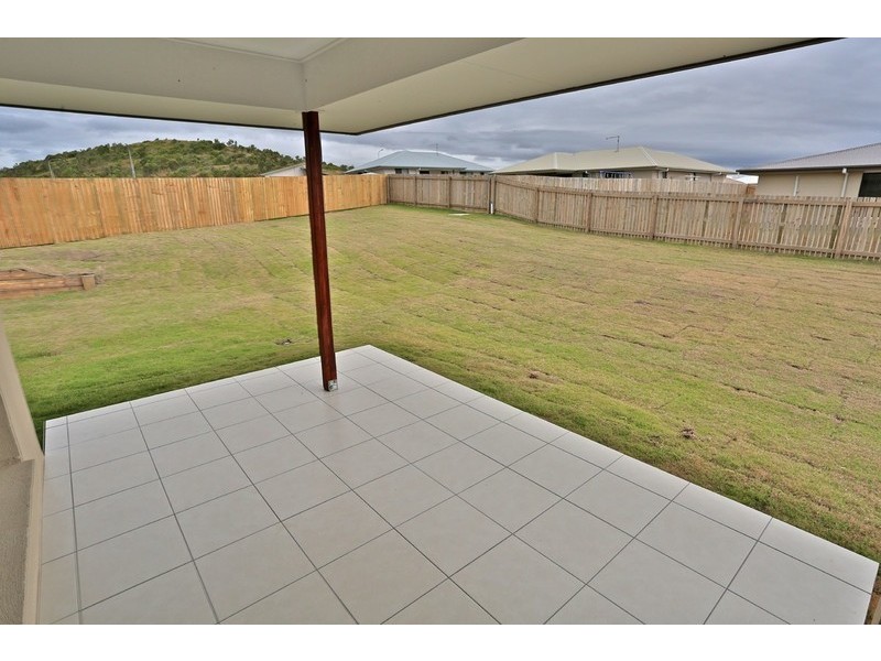 42 Timbers Beach Road, Zilzie QLD 4710