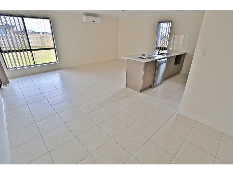 42 Timbers Beach Road, Zilzie QLD 4710