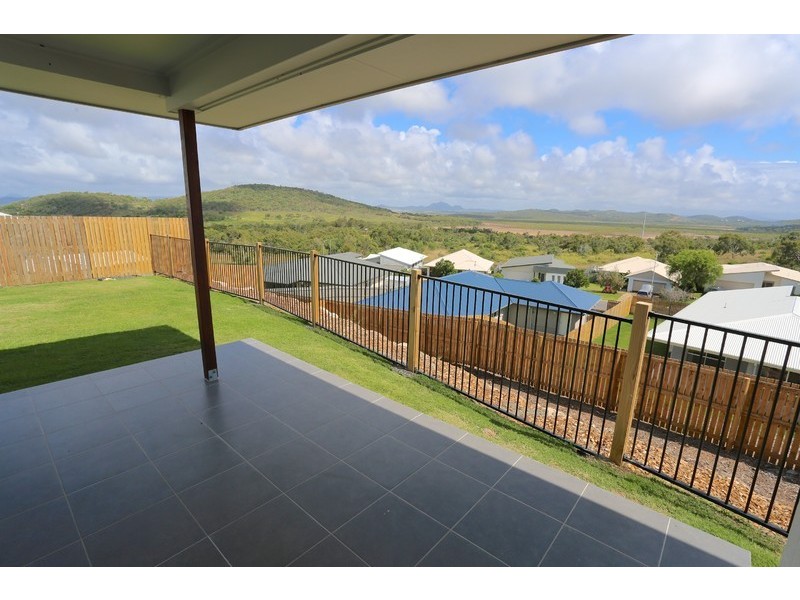 11 Ocean View Drive, Zilzie QLD 4710