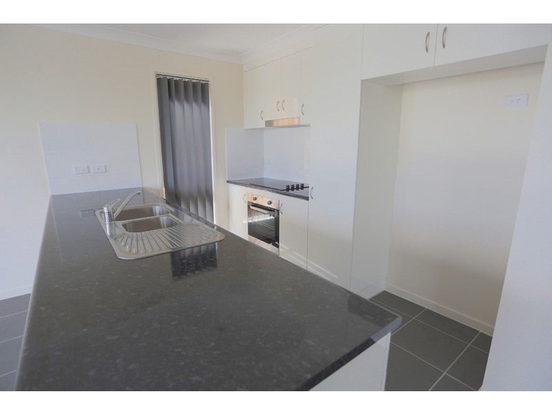 11 Ocean View Drive, Zilzie QLD 4710