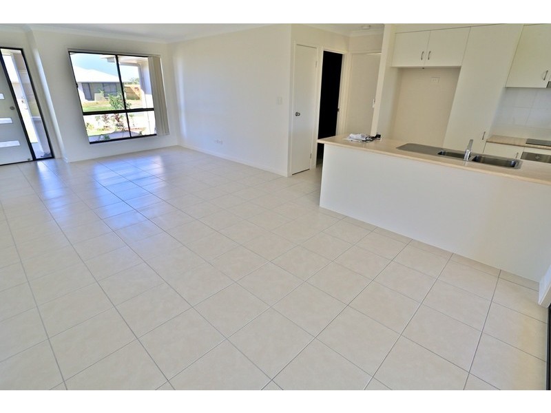 38 Timbers Beach Road, Zilzie QLD 4710