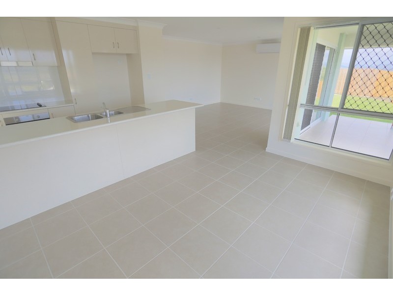 9 Ocean View Drive, Zilzie QLD 4710