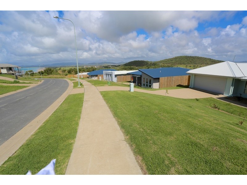 9 Ocean View Drive, Zilzie QLD 4710