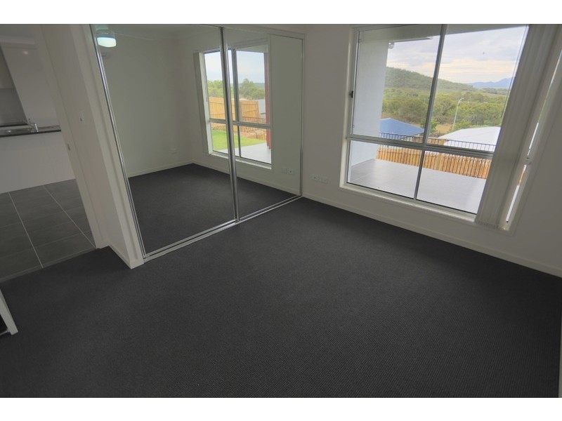 5 Ocean View Drive, Zilzie QLD 4710