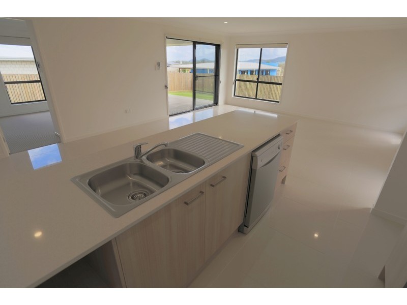 23 Hoop Avenue, Yeppoon QLD 4703
