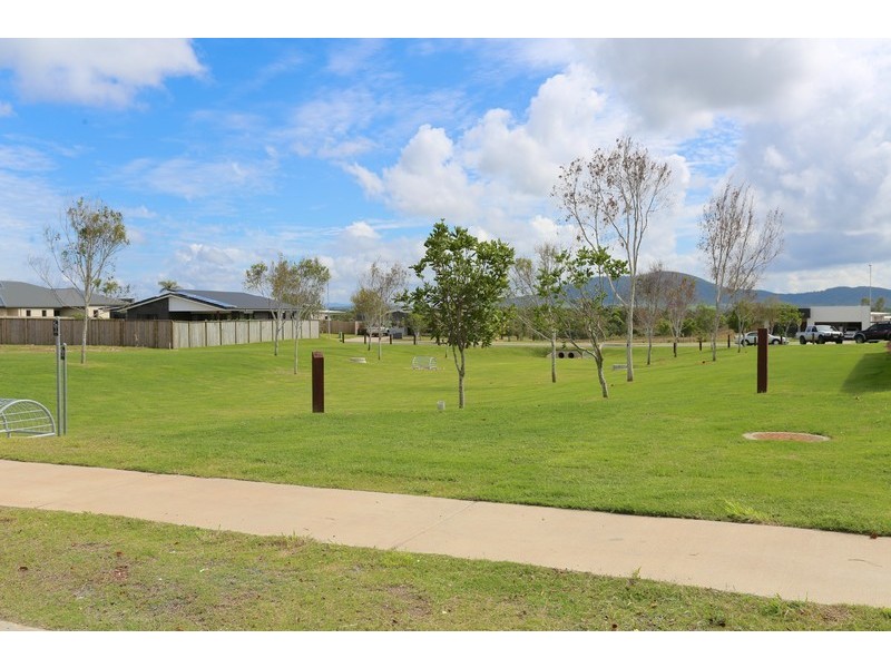 23 Hoop Avenue, Yeppoon QLD 4703