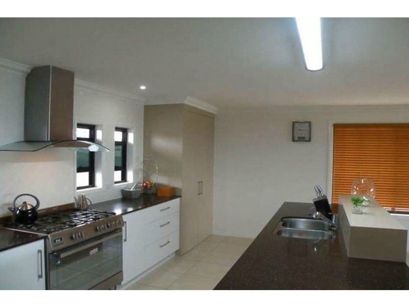 52 Paradise Way, Emu Park QLD 4710