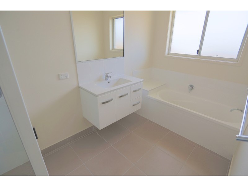 61 Cocoanut Point Drive, Zilzie QLD 4710