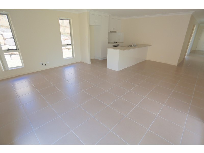 61 Cocoanut Point Drive, Zilzie QLD 4710