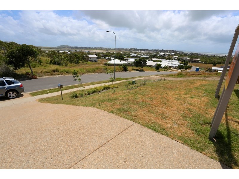 61 Cocoanut Point Drive, Zilzie QLD 4710