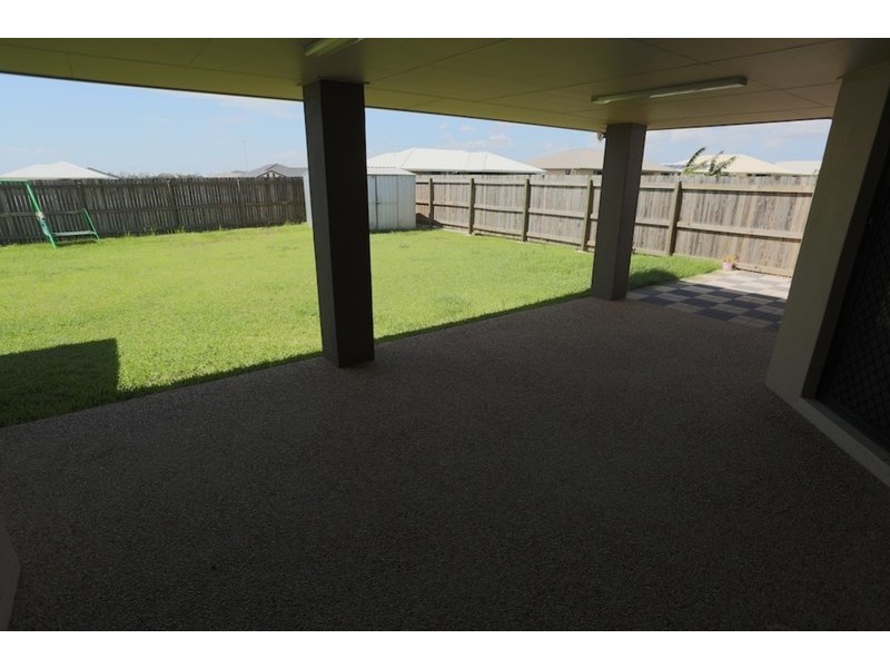 17 Eagle Heights, Zilzie QLD 4710