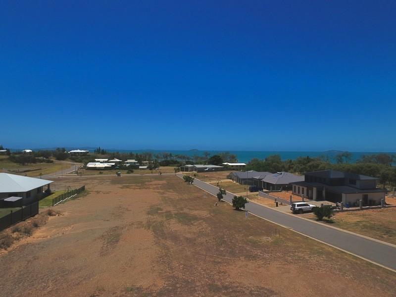 12 Fishermans Lane, Emu Park QLD 4710