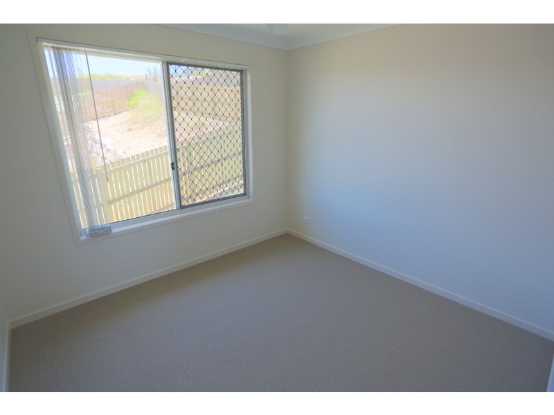 2 Ocean View Drive, Zilzie QLD 4710