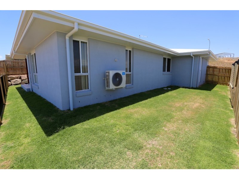 15 Ocean View Drive, Zilzie QLD 4710
