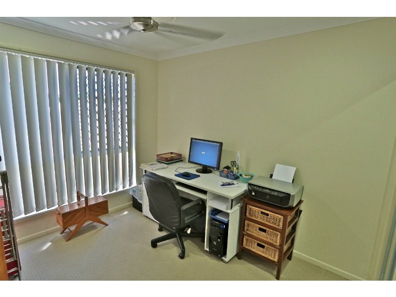 2/141 Hartley Street, Emu Park QLD 4710