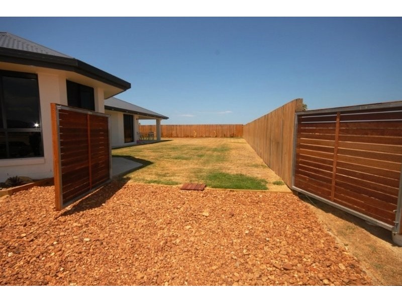 83 Amalfi Drive, Emu Park QLD 4710