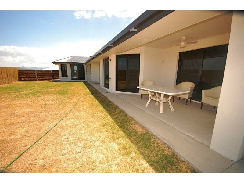 83 Amalfi Drive, Emu Park QLD 4710