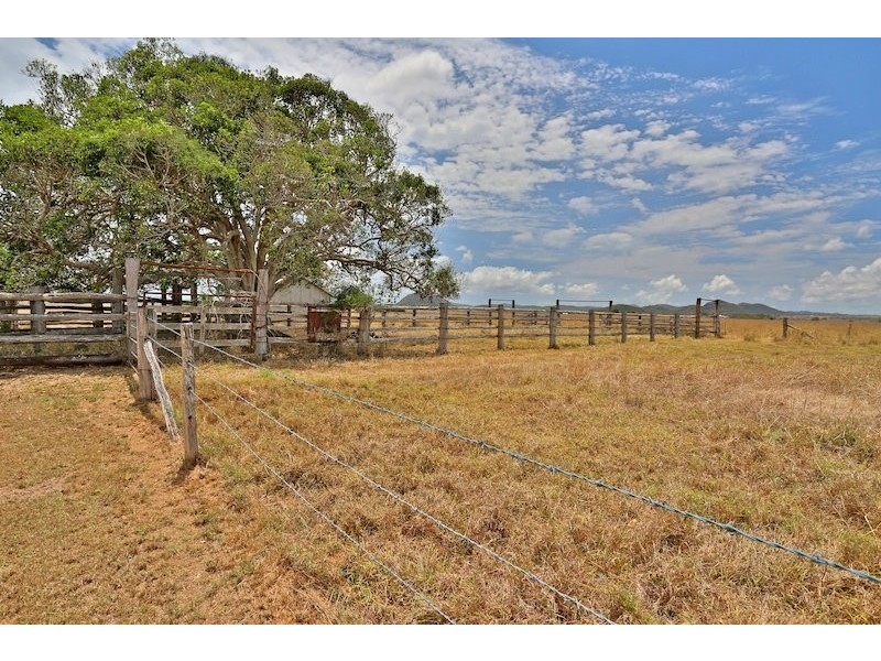 126 Heaslips Road, Barmoya QLD 4703