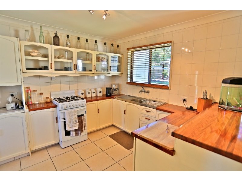 25 Brown Street, Emu Park QLD 4710