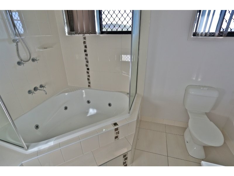 16 Trafalgar Street, Emu Park QLD 4710