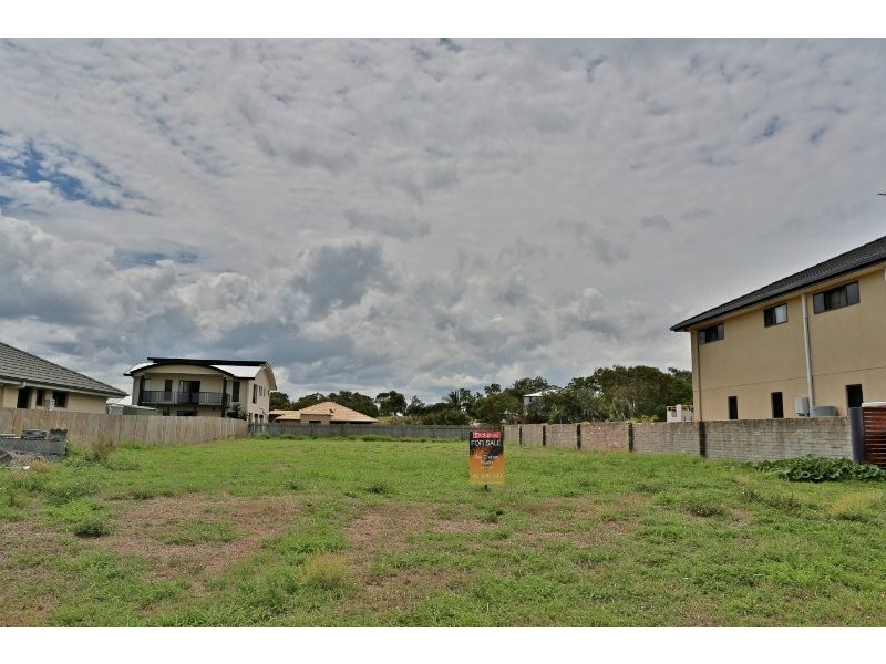 44 Monaco Drive, Zilzie QLD 4710