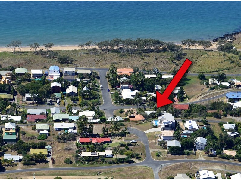 12 Thomas Street, Emu Park QLD 4710