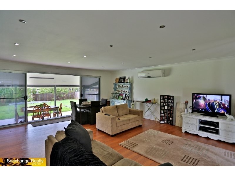 12 John Street, Emu Park QLD 4710