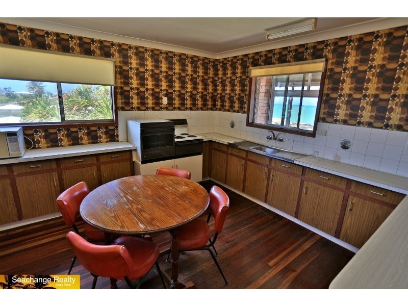 20 Alexander Street, Emu Park QLD 4710