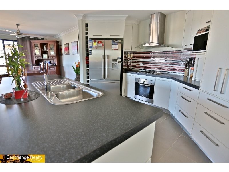 27 Paradise Way, Emu Park QLD 4710