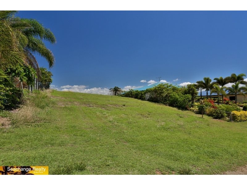 6 Paradise Way, Emu Park QLD 4710