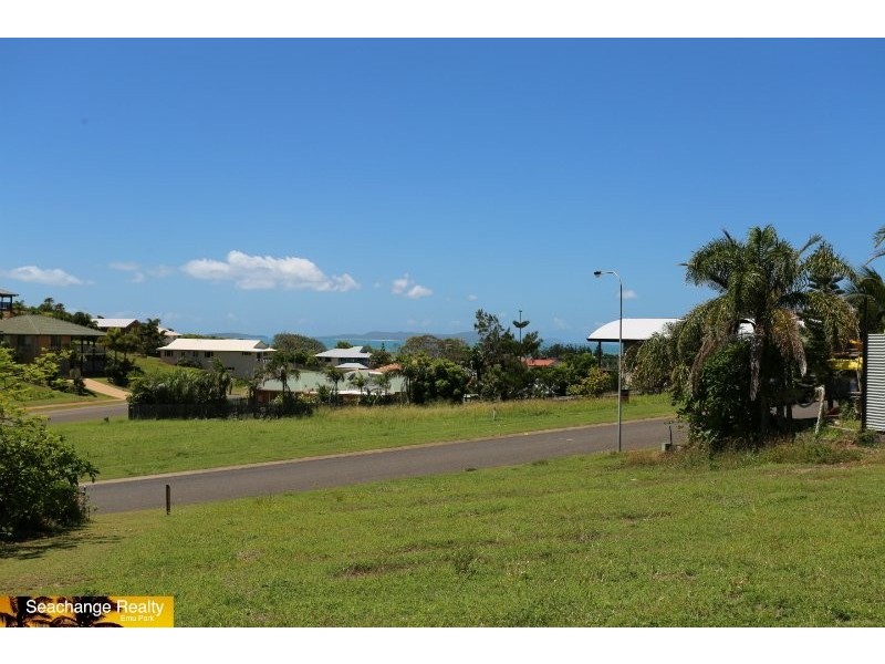 6 Paradise Way, Emu Park QLD 4710