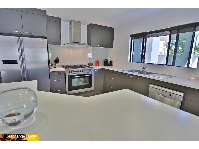 5 Coral Close, Emu Park QLD 4710