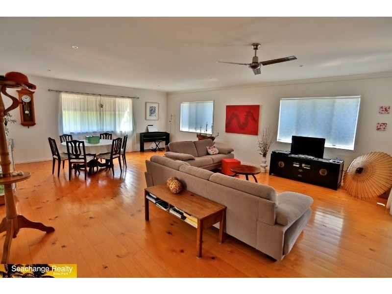 4 Albemarle Street, Emu Park QLD 4710